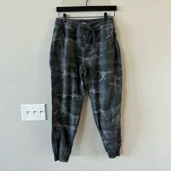 Aritzia Tna Alix Camo High-Rise Jogger Stretch Waist Pants - Gray Tone - Picture 10 of 10